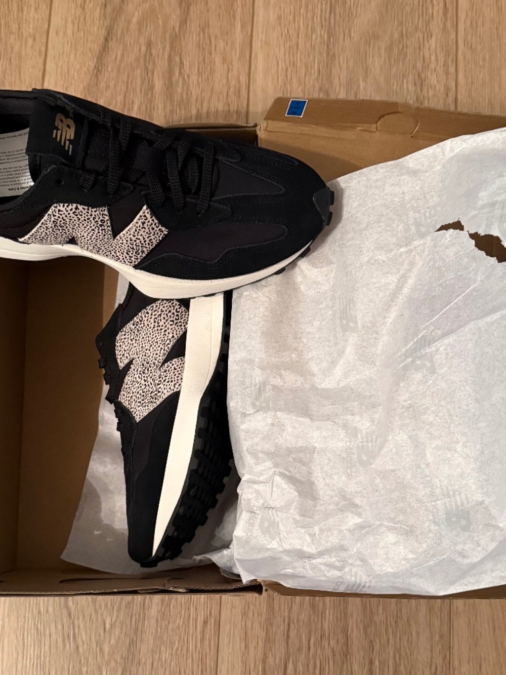 New Balance WS327PH WoNew Balance WS327PH Women's Leopard Print Fashion Sneakers